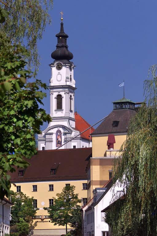 Brauereigasthof Maierbrau Hotel Altomunster Exterior photo